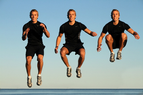 самые эффективные жиросжигающие упражнения прыжки с поднятием ног
