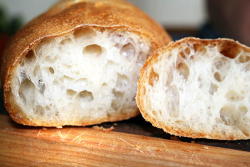 почему дрожжевой свежий хлеб вреден