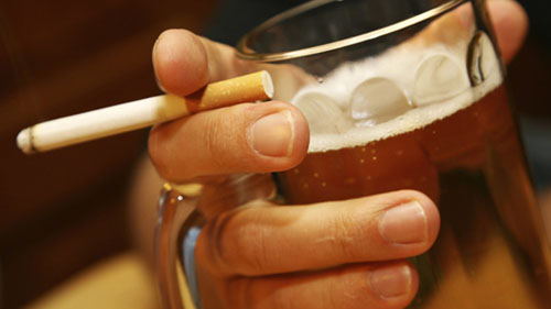 причины возникновения варикоза алкоголь сигареты
