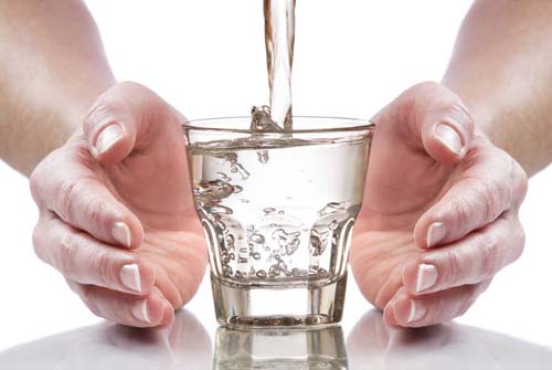 сколько нужно пить воды в день